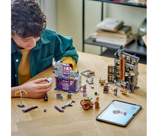 LEGO Harry Potter 76439 Sklepy Ollivandera i Madame Malkin - 1248465 - zdjęcie 11